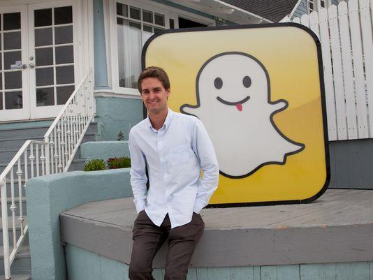 Snapchat CEO：财富对我仅仅是一堆假钞