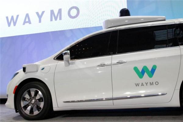 Waymo与租车巨头Avis合作 为自动驾驶汽车提供服务