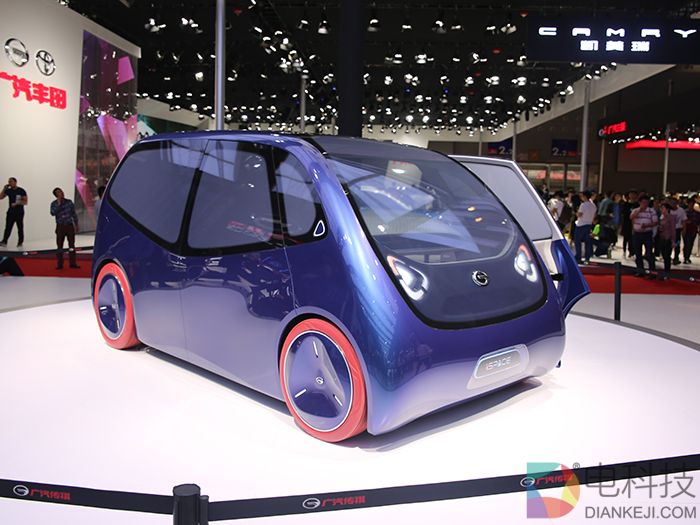 腾讯智能汽车iSPACE广州车展实拍：看起来像加强版奇瑞QQ？