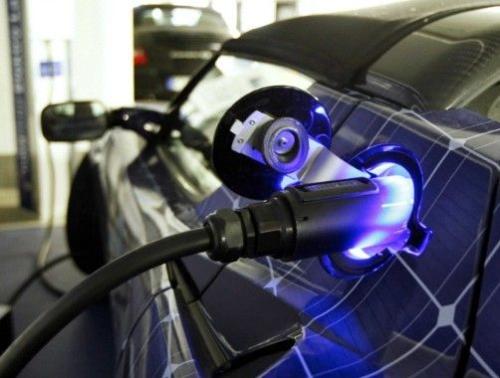 日本拟与中国协商统一新能源车充电系统标准