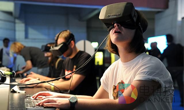 全球首款安卓系统VR头盔将发售  国内厂商成领跑者