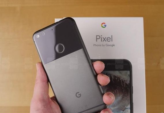 销量只有iPhone的1/50 谷歌不放弃Pixel手机真为了挑战苹果三星？