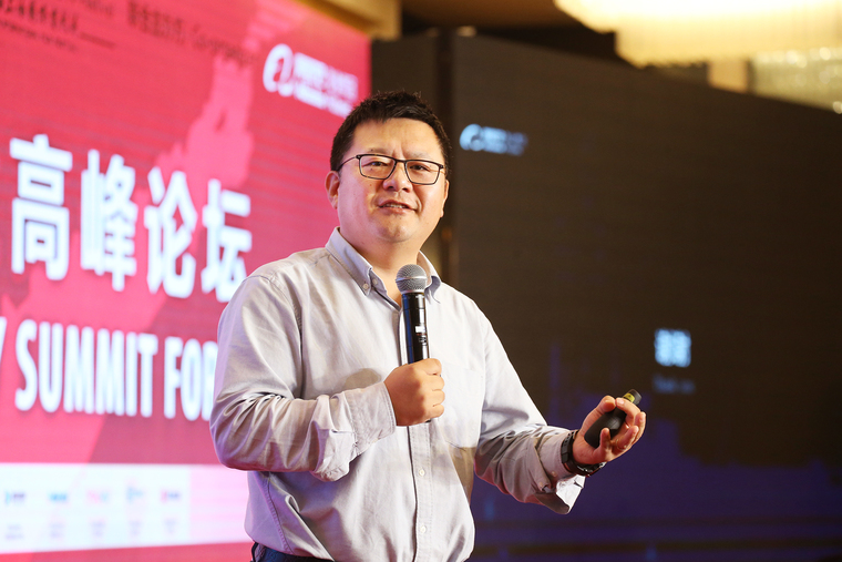 俞永福将阿里影业定位于行业服务者 让王长田存疑的新基础设施3C化何以赋能电影产业