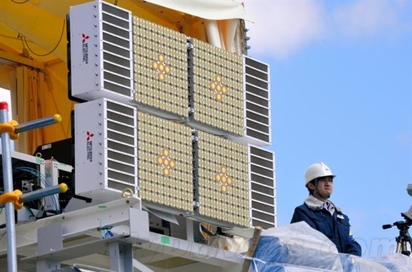 日本成功试制微波无线输电：开发太空太阳能发电