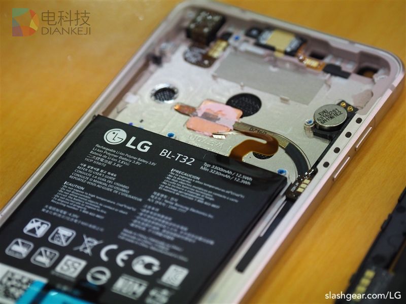 LG G6拆解：热管散热镇压骁龙821