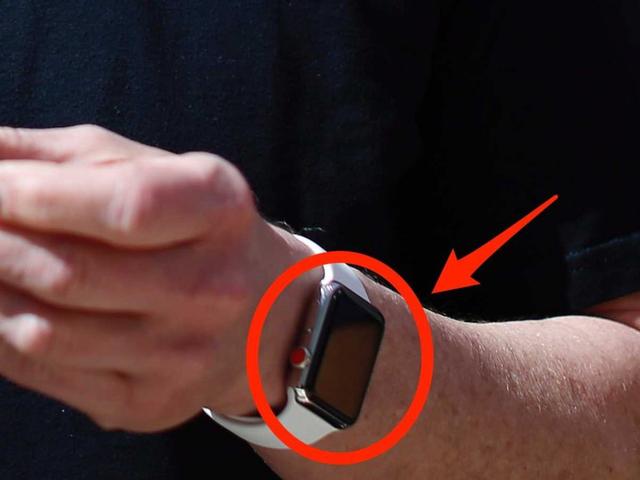  库克戴的苹果手表独一无二 哪儿也买不到