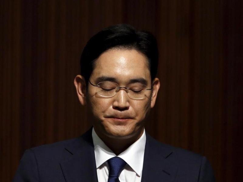 李在镕被提请批捕背后：法律攻防 韩国经济 以及官司不断的三星掌门人