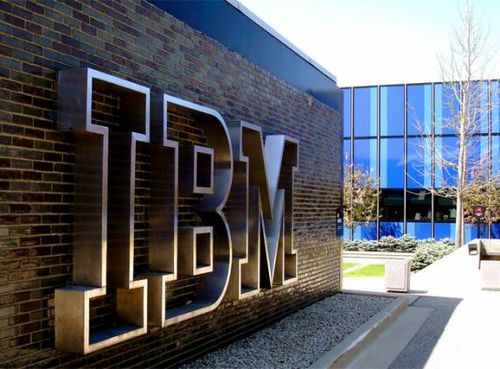 IBM投资10亿美元开发新款大型机：瞄准移动平台