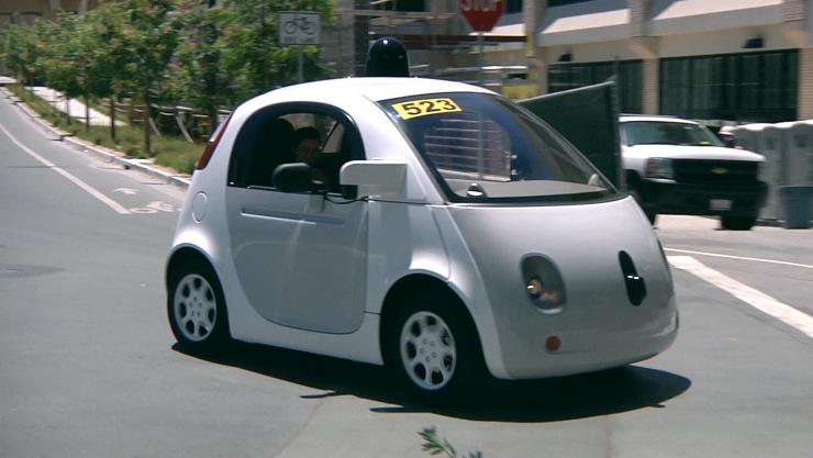 谷歌到底有多少辆无人驾驶汽车？