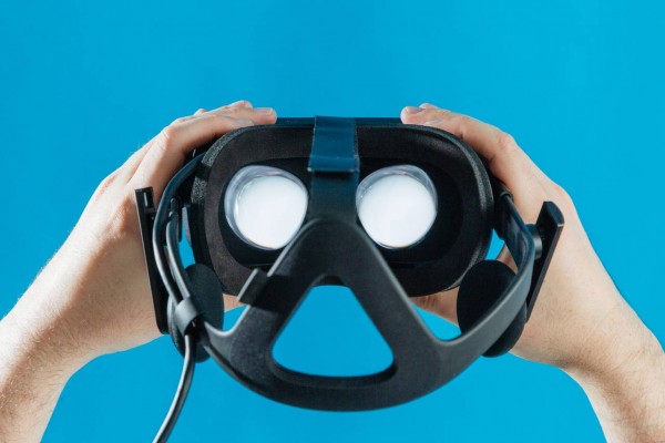 Oculus Rift评测：体验不完美 难成主流产品