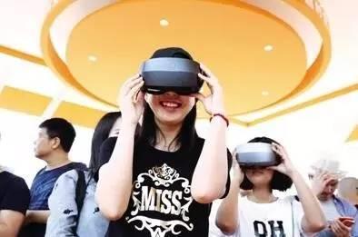 体验不佳 VR一体机需过几道坎？