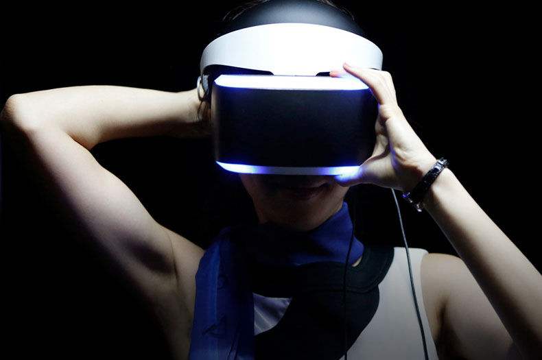 宅男福利 索尼计划在日本开设VR游戏街机厅