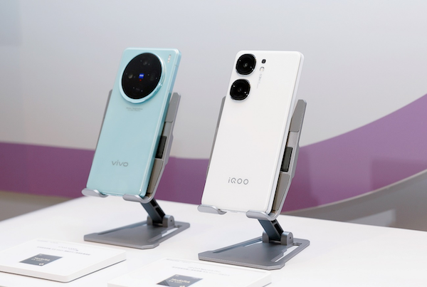  最强“全大核”天玑9300+官宣发布，iQOO Neo9S Pro首批搭载