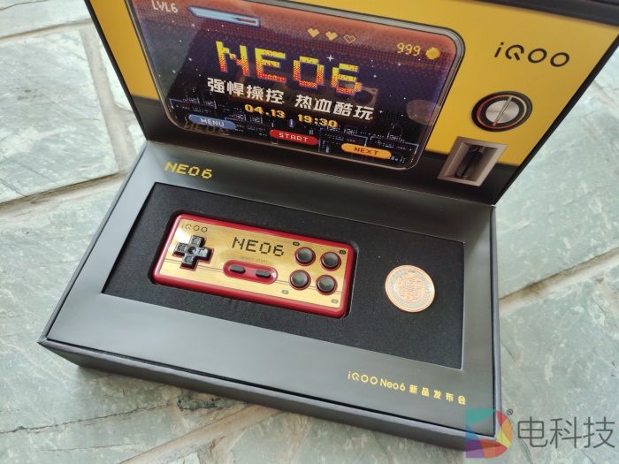 邀赏：iQOO Neo 6手机，强悍操控热血酷玩，找回童年游戏房的感觉？