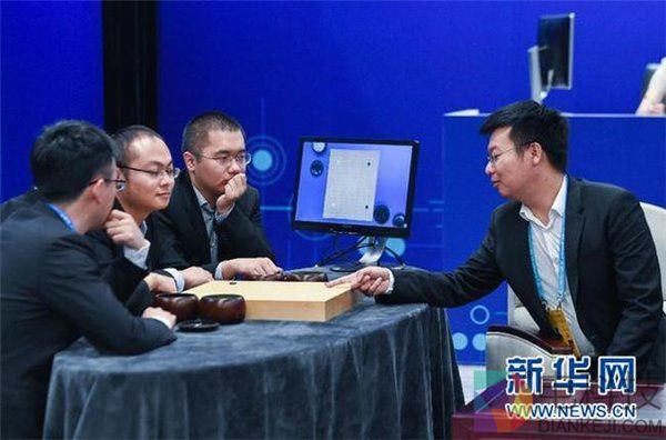 中国围棋高手“机智”一试，测出AlphaGo情商短板